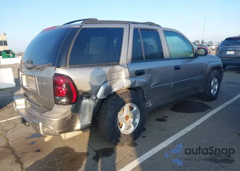 2002 Chevrolet Trailblazer Ls z USA, uszkodzony, nr VIN 1GNDS13S622388459
